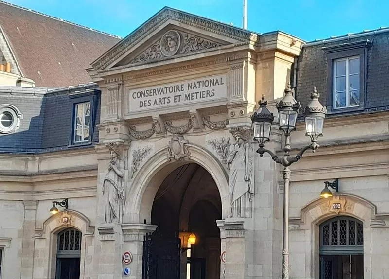 Joli Studio Grand Et Calme, Marais Paris 0*,